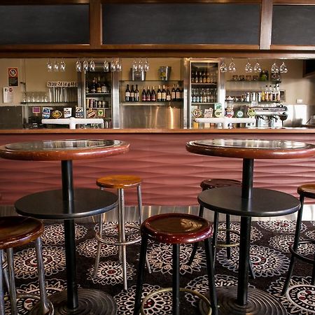 Cbd Hotel Newcastle Extérieur photo