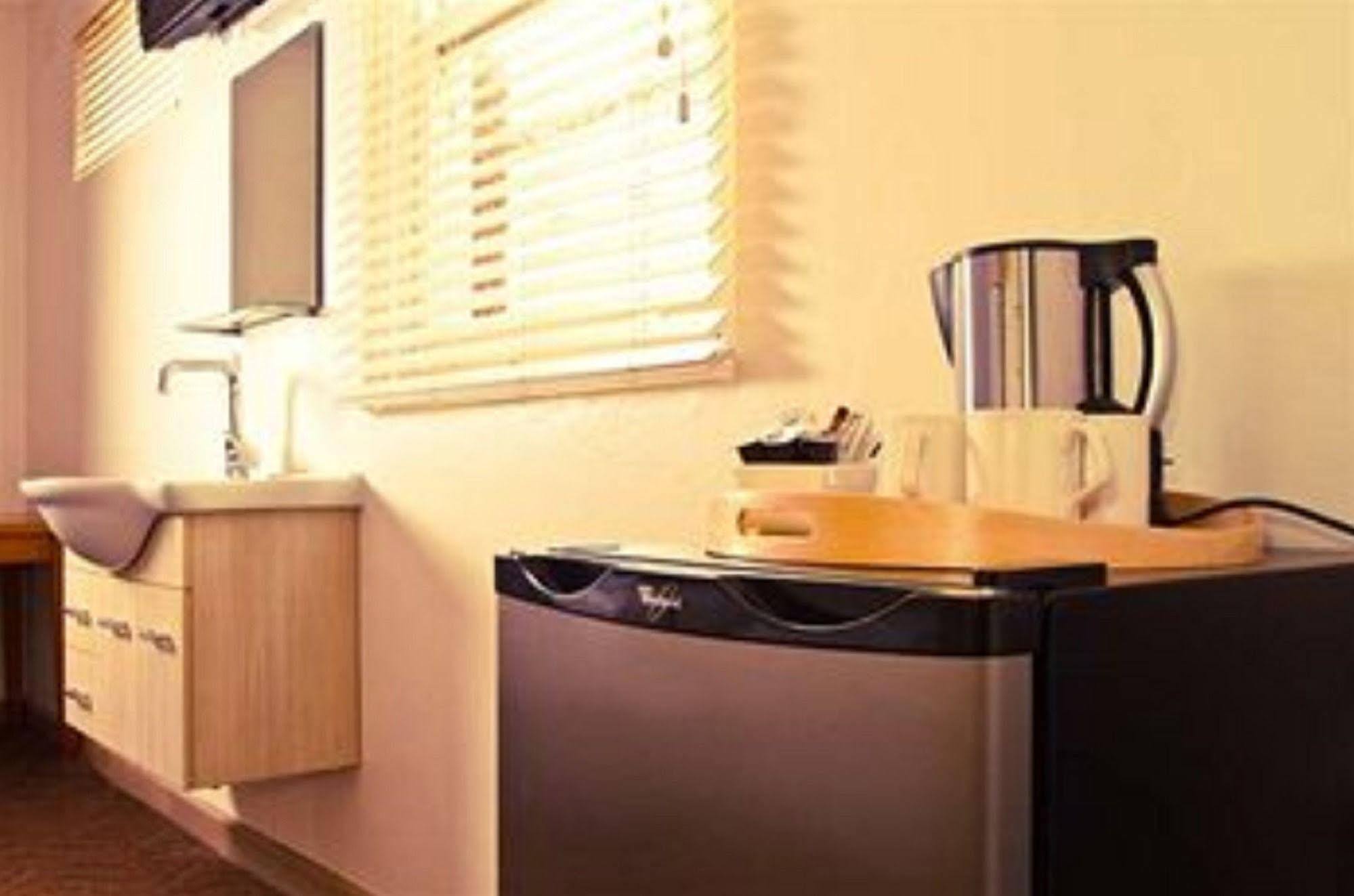 Cbd Hotel Newcastle Extérieur photo