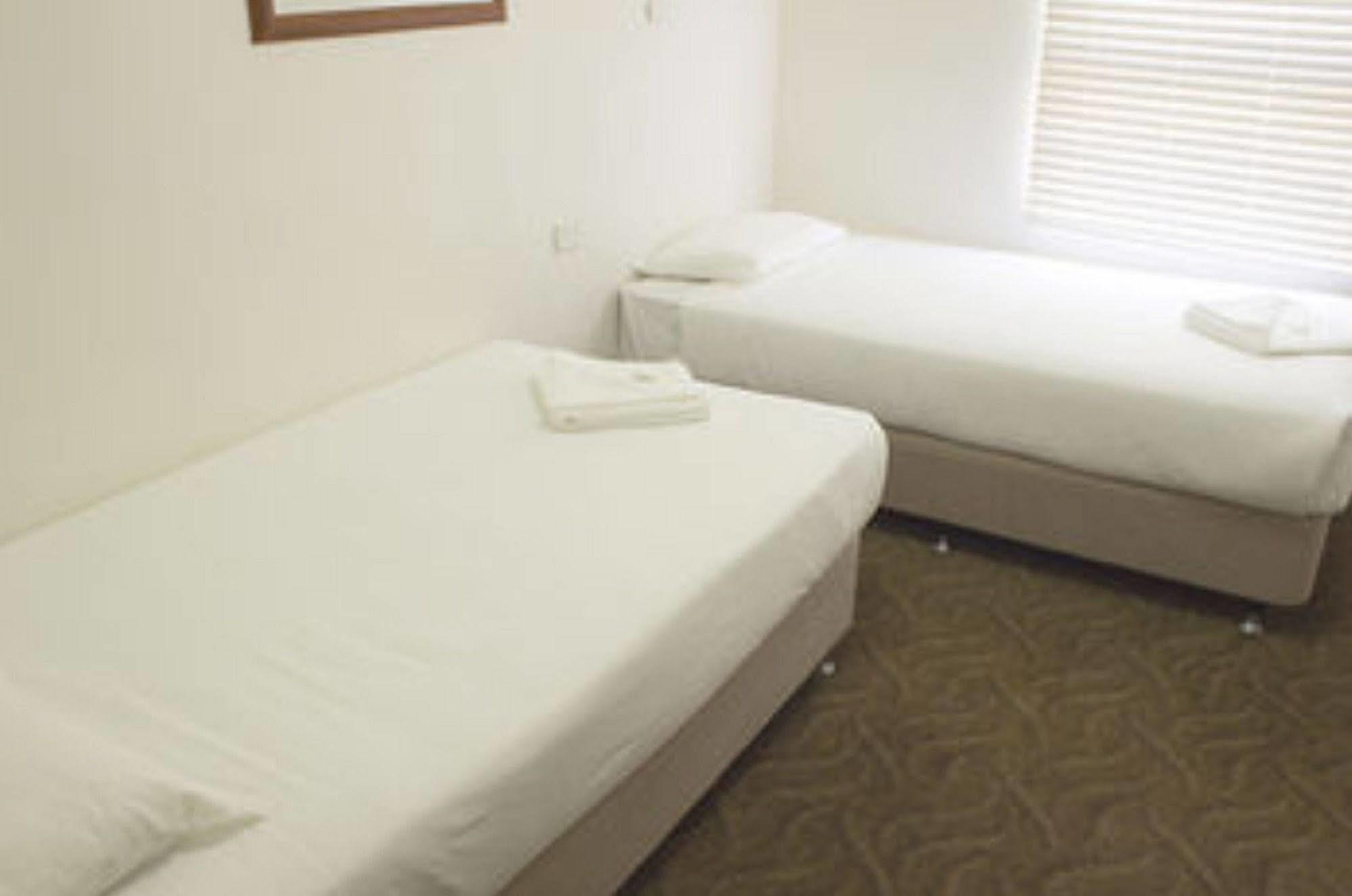 Cbd Hotel Newcastle Extérieur photo