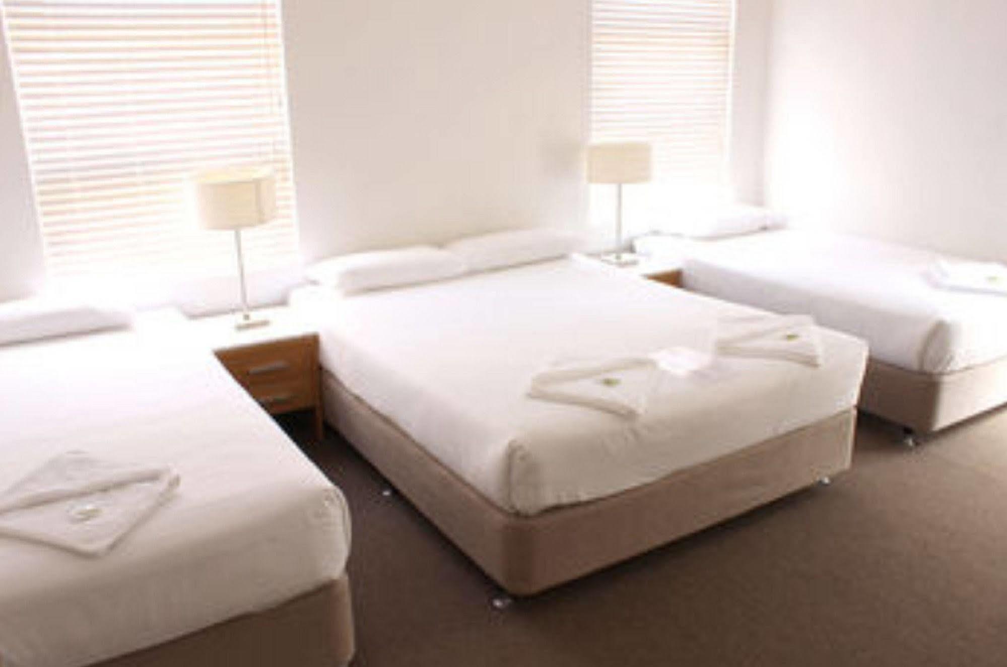 Cbd Hotel Newcastle Extérieur photo