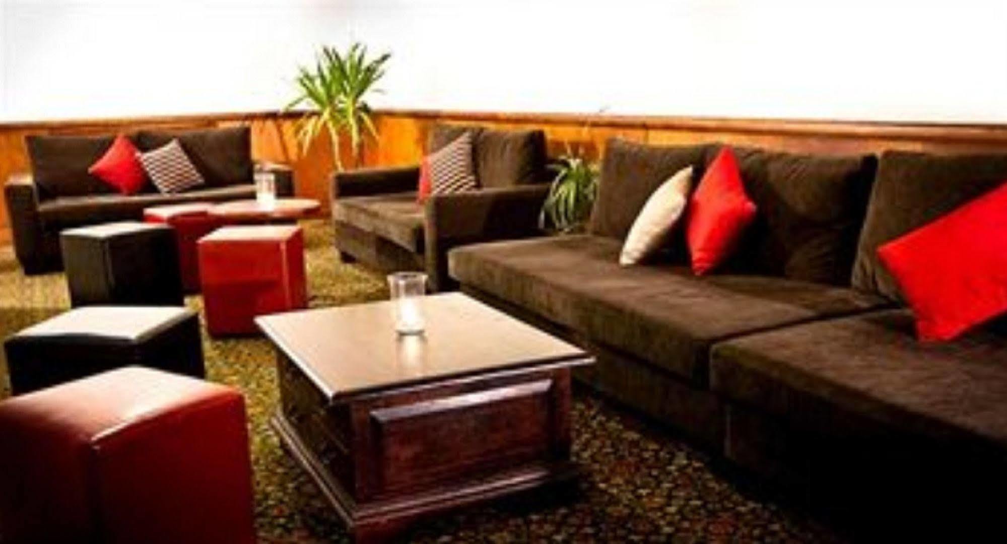 Cbd Hotel Newcastle Extérieur photo